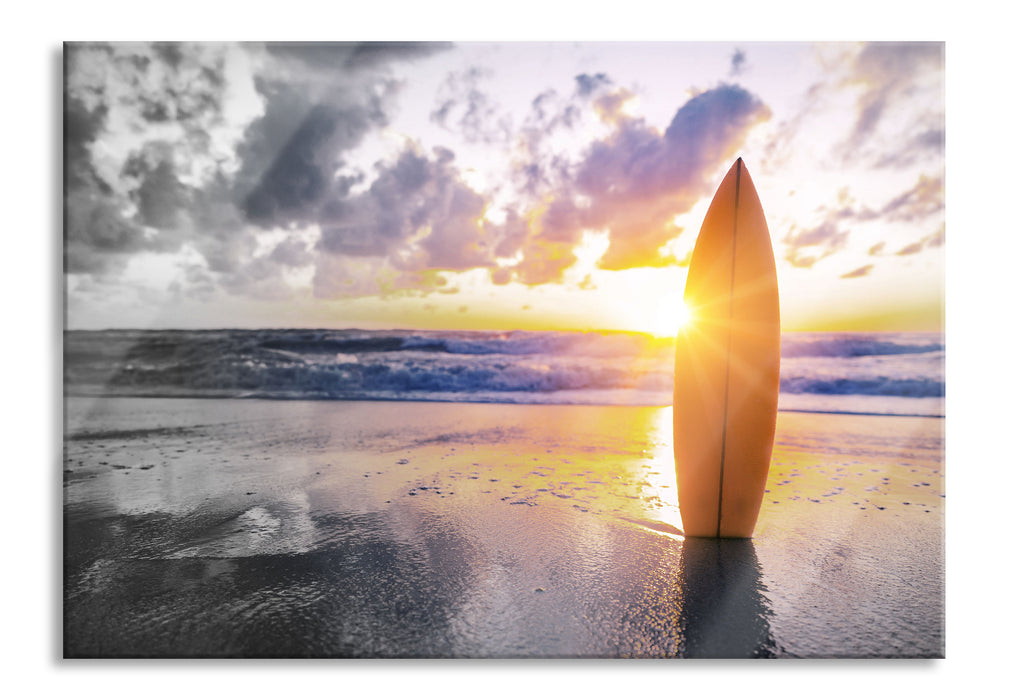 Pixxprint Surfbrett am Strand, Glasbild