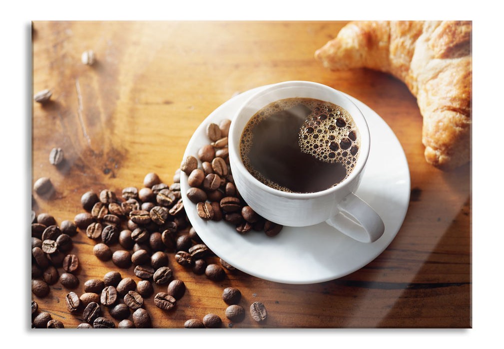 Tasse Kaffee mit Bohnen und Croissant, Glasbild