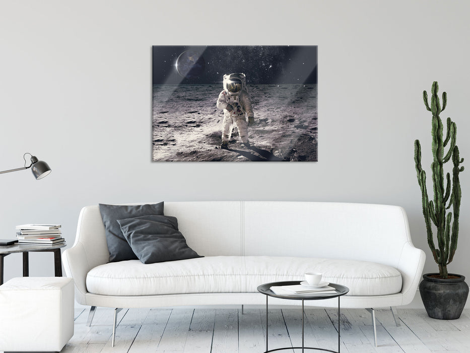 Einsamer Astronaut auf dem Mond, Glasbild