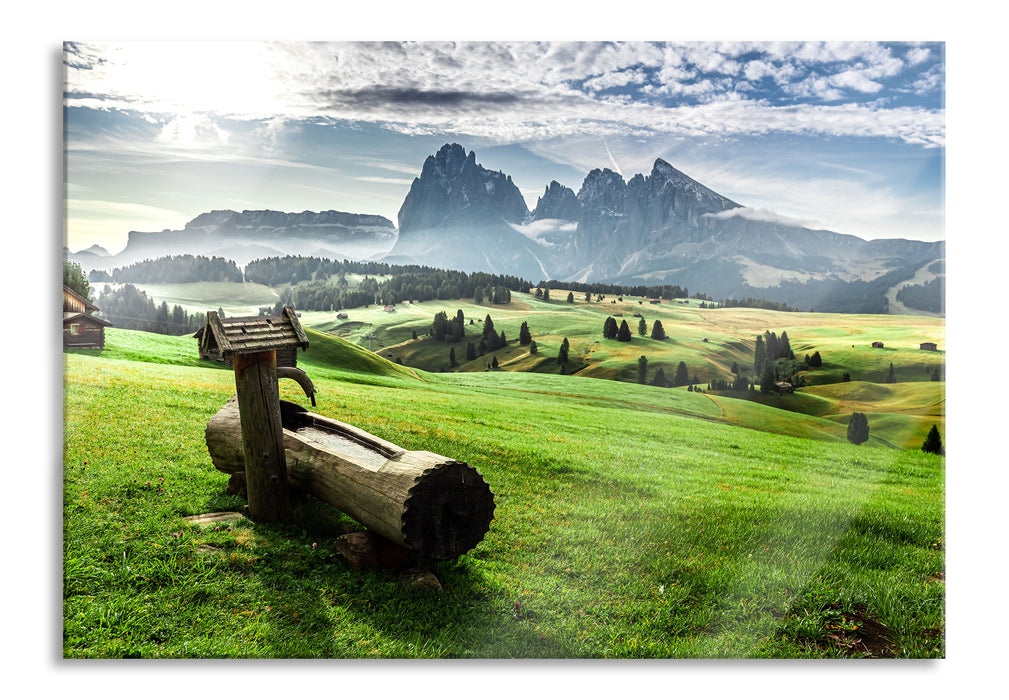 Pixxprint Wassertrog auf Wiese in den Dolomiten, Glasbild