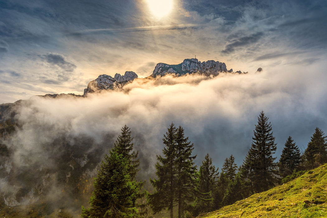 Aufsteigende Wolken in den Dolomiten, Glasbild