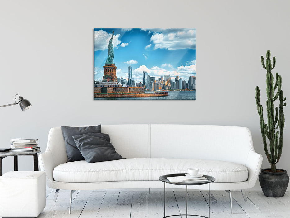 Freiheitsstatue mit New Yorker Skyline, Glasbild