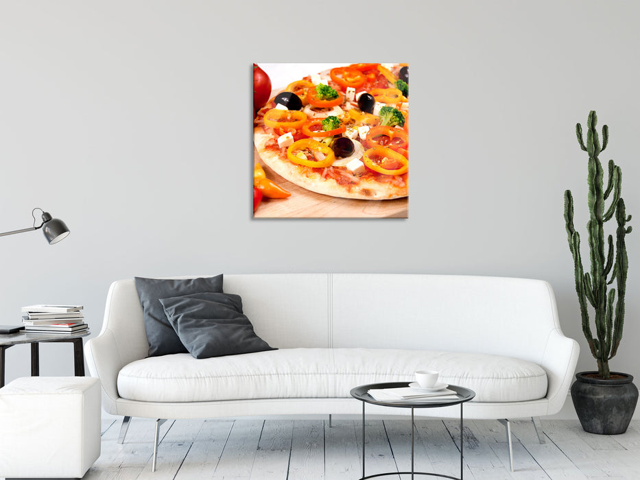 Köstliche Pizza aus Italien, Glasbild Quadratisch