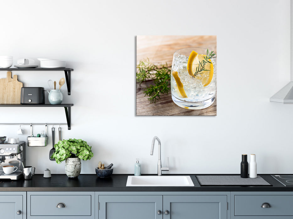 Leckerer Gin Tonic, Glasbild Quadratisch