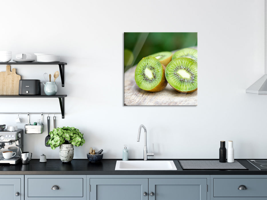 Leckere aufgeschnittene Kiwis, Glasbild Quadratisch