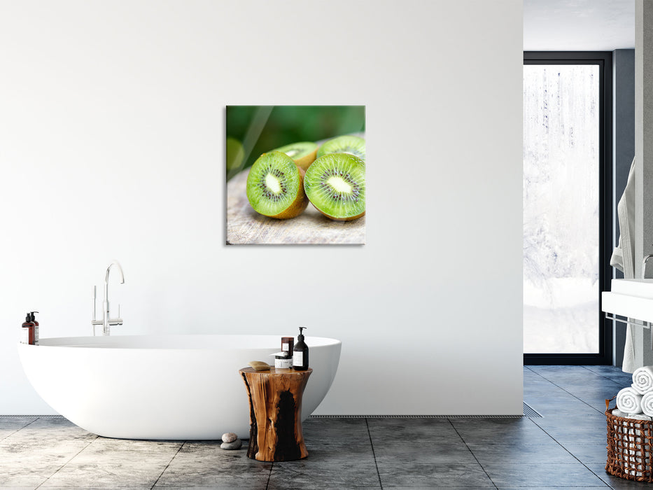 Leckere aufgeschnittene Kiwis, Glasbild Quadratisch