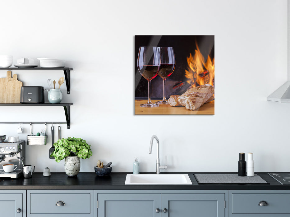 Zwei Gläser Wein mit Baguette, Glasbild Quadratisch