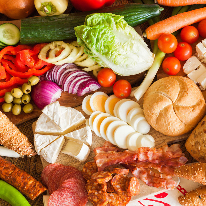 Leckeres herzhaftes Frühstück, Glasbild Quadratisch