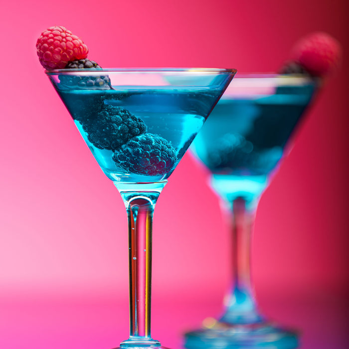 Cocktails mit Himbeeren, Glasbild Quadratisch