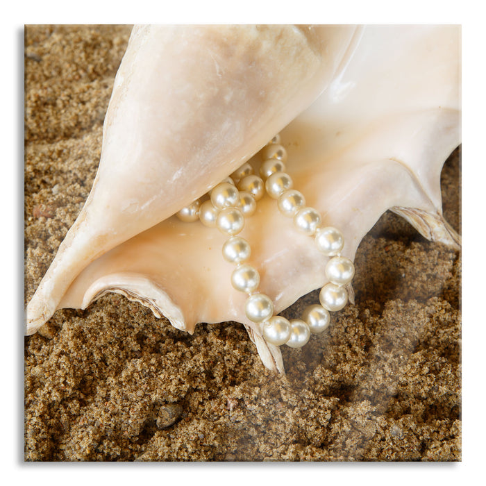 Muschel mit Perlenkette, Glasbild Quadratisch