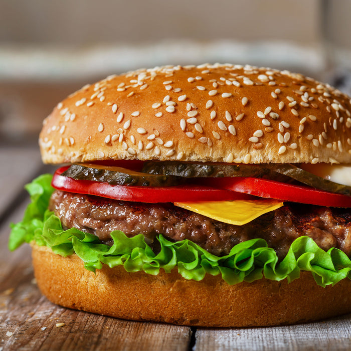 Burger mit Tomaten, Glasbild Quadratisch