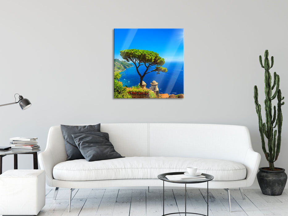 baum am blauen meer, Glasbild Quadratisch