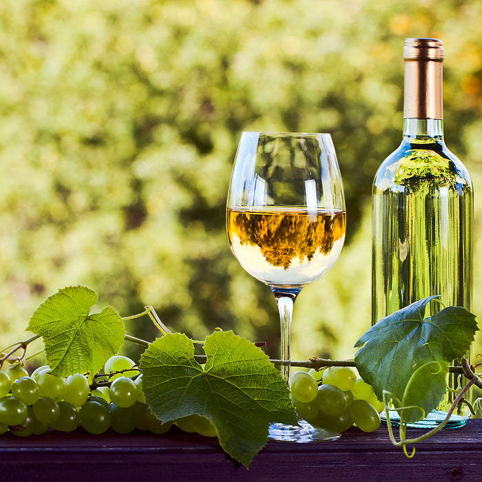 Wein und Weintrauben, Glasbild Quadratisch