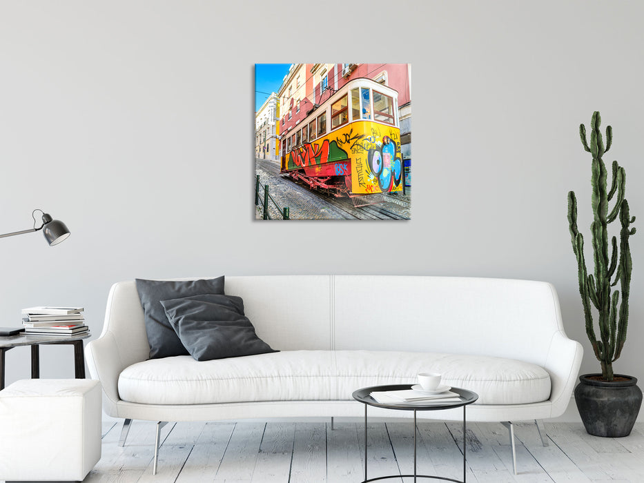 Besprühte S-Bahn, Glasbild Quadratisch