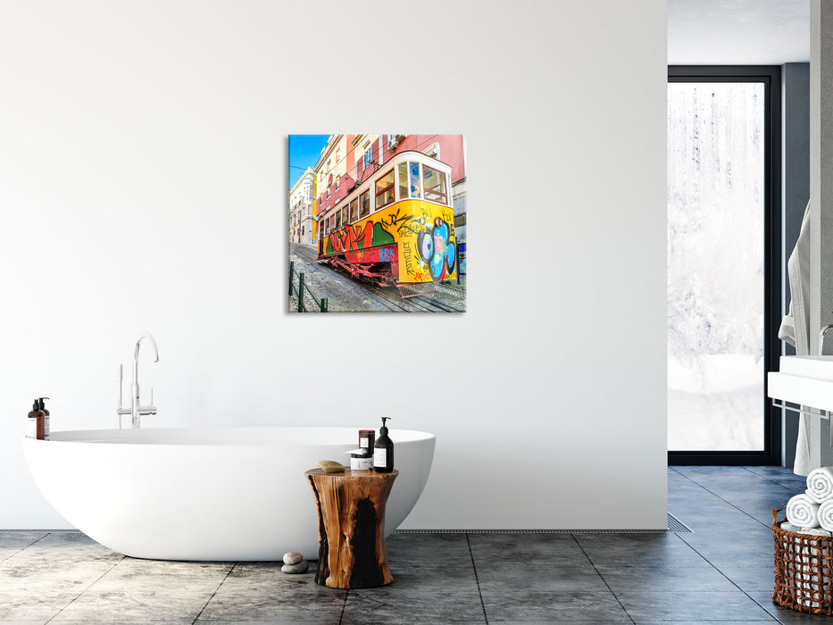 Besprühte S-Bahn, Glasbild Quadratisch