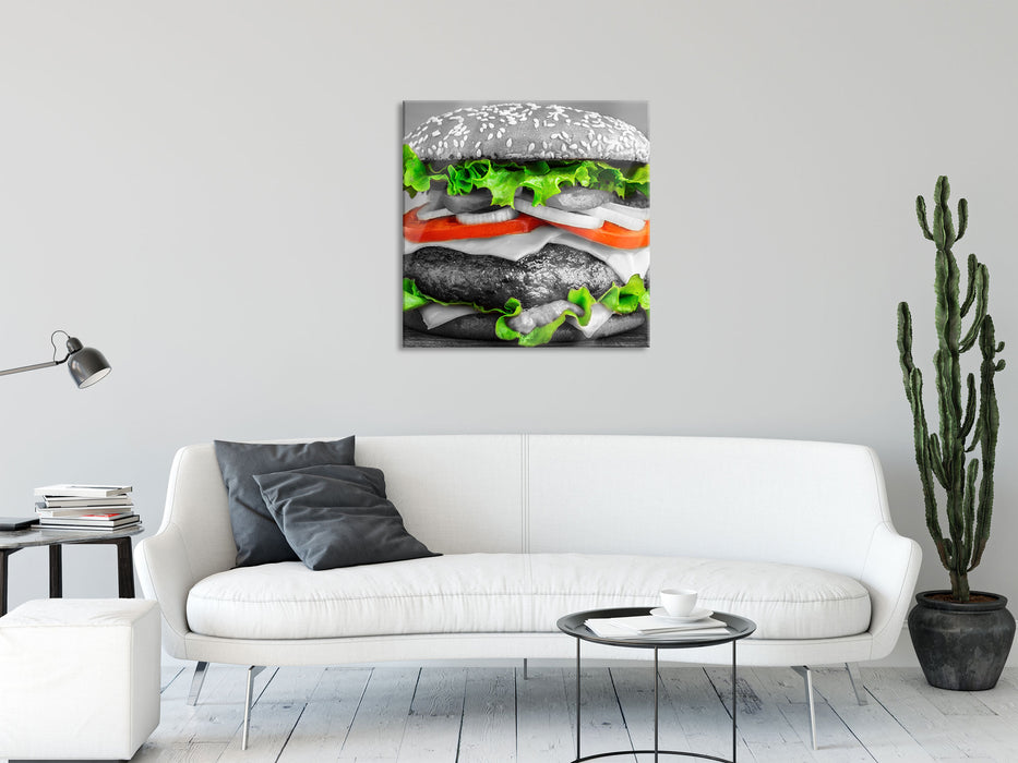 leckerer Hamburger mit Zwiebeln, Glasbild Quadratisch