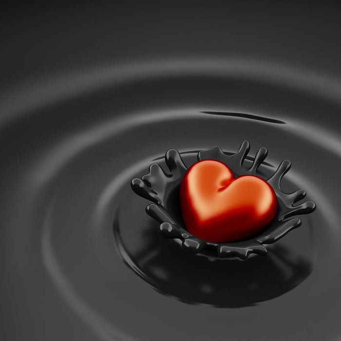 Rotes Herz in Schokolade, Glasbild Quadratisch