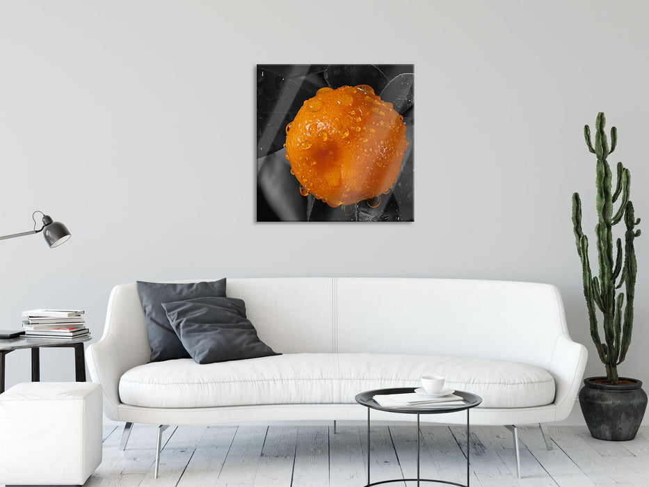 Orange mit Wassertropfen, Glasbild Quadratisch