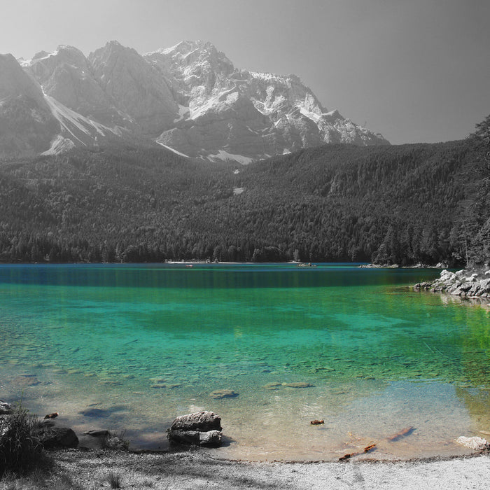 Eibsee vor der Zugspitze, Glasbild Quadratisch