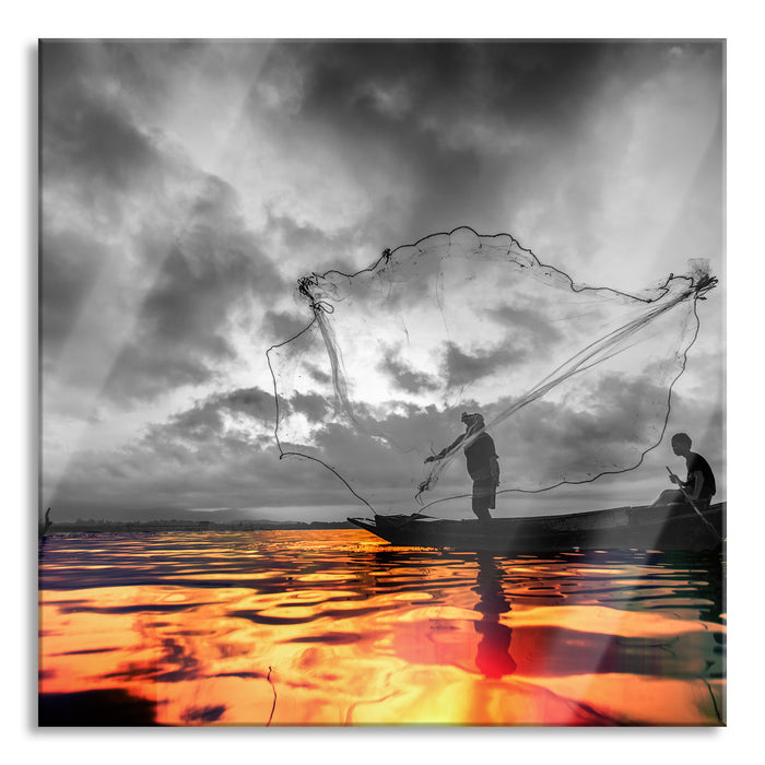 Angler mit großem Fangnetz, Glasbild Quadratisch
