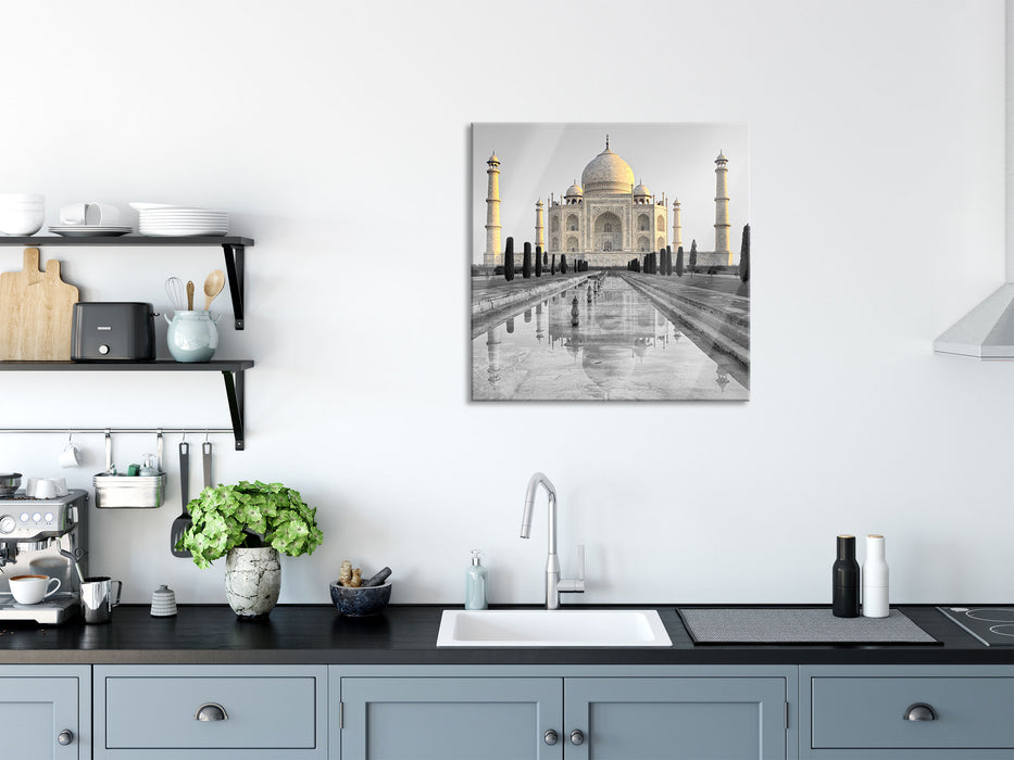 Taj Mahal in ruhiger Umgebung, Glasbild Quadratisch