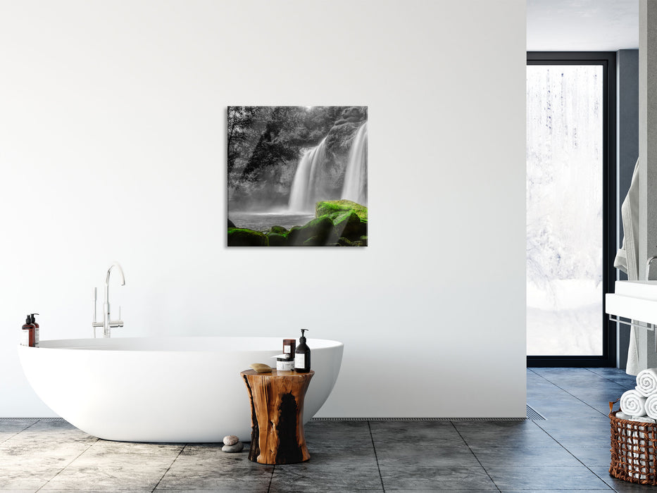 Wasserfall im Dschungel, Glasbild Quadratisch