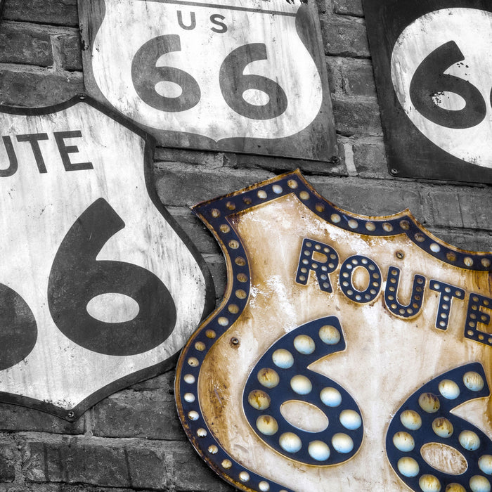 rustikale Route 66 Schilder, Glasbild Quadratisch