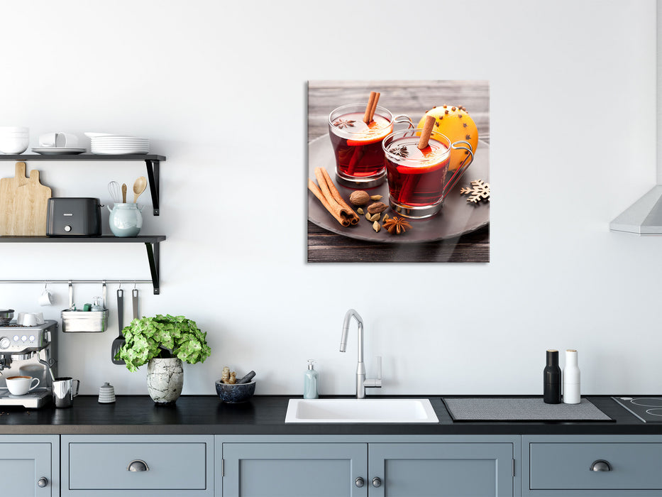 Aromatischer Glühwein mit Zimt, Glasbild Quadratisch