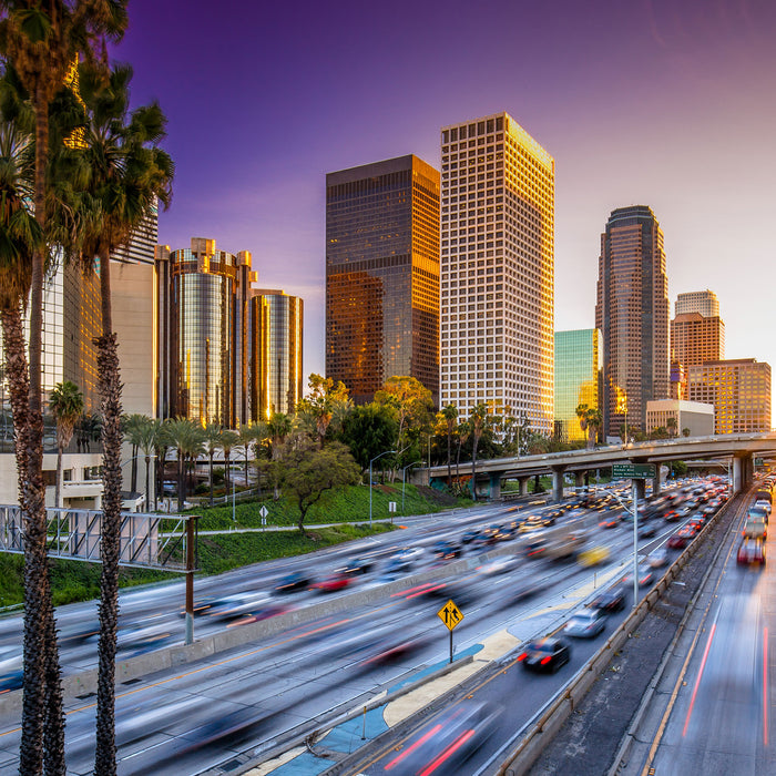 Straßenverkehr in Los Angeles, Glasbild Quadratisch