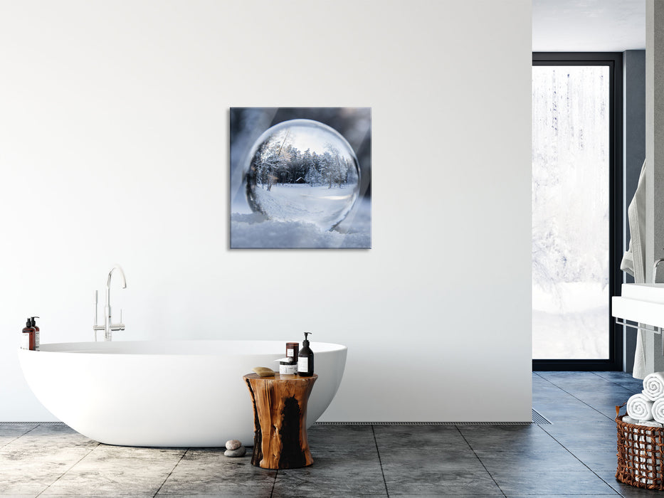 Eiskugel Winterlandschaft, Glasbild Quadratisch