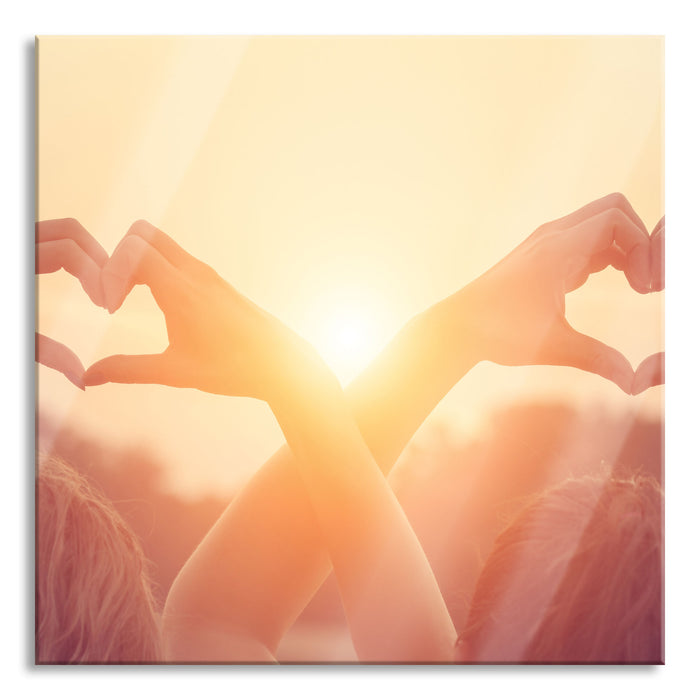 Pixxprint Zwei Mädchen zeigen Herzmotiv, Glasbild Quadratisch