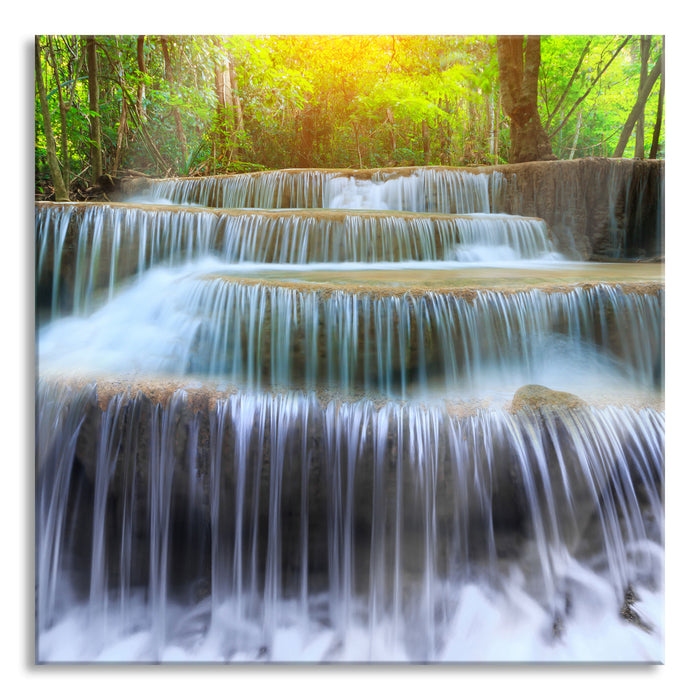 Wasserfall im Regenwald, Glasbild Quadratisch