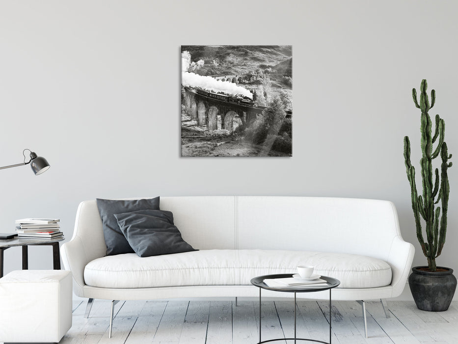 Lokomotive Glenfinnan Viadukt, Glasbild Quadratisch