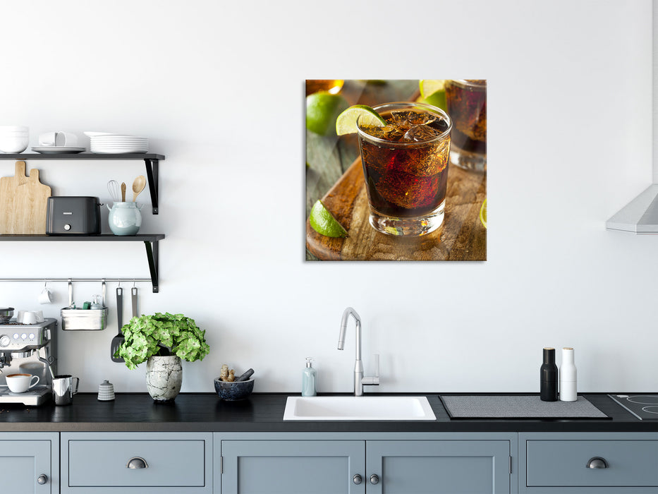 Erfrischender Cuba Libre, Glasbild Quadratisch