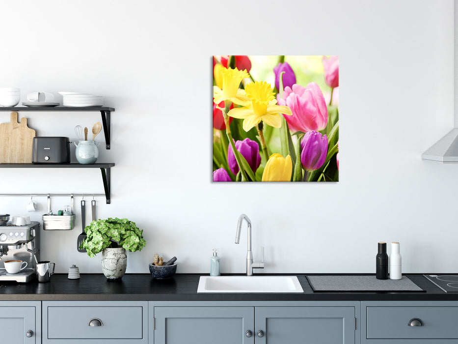 Osterglocken und Tulpen, Glasbild Quadratisch