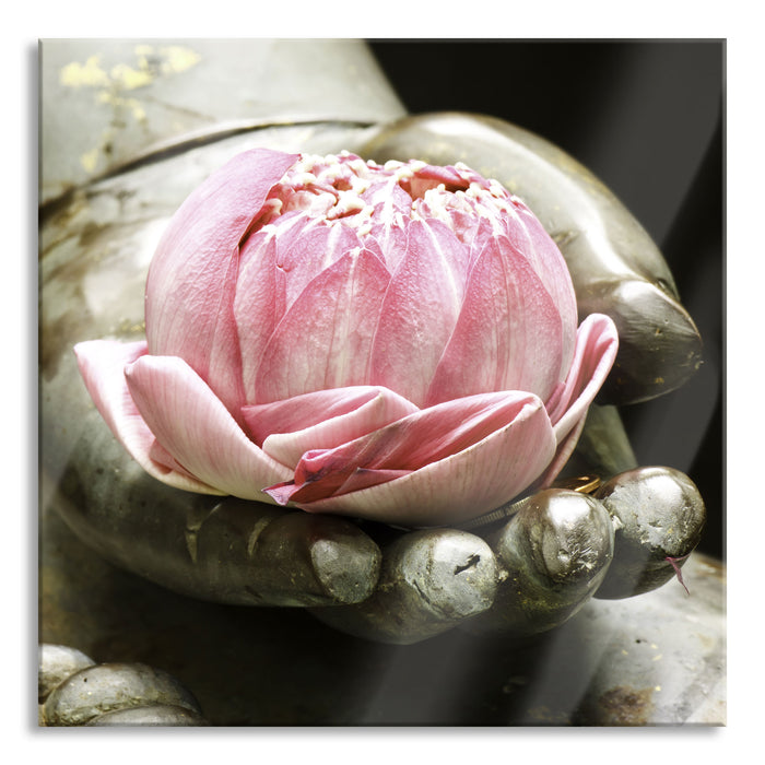 Pixxprint Lotus auf der Hand eines Buddhas, Glasbild Quadratisch