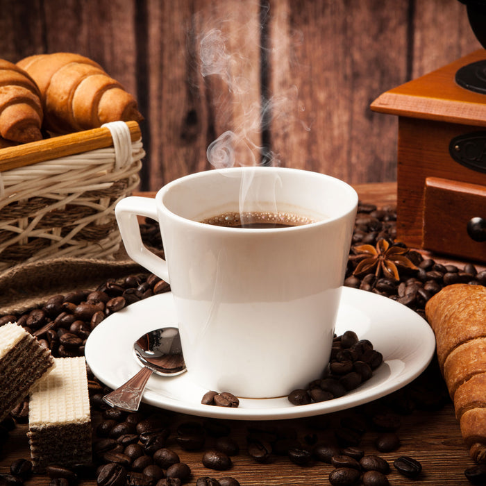 heißer aufgebrühter Kaffee, Glasbild Quadratisch