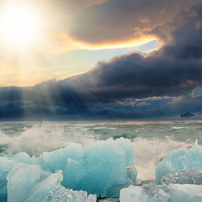 Blaues Polareis im Sonnenschein, Glasbild Quadratisch