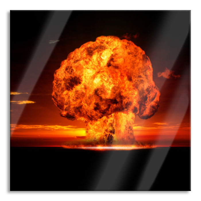 Gefährlicher Atomfeuerpilz, Glasbild Quadratisch
