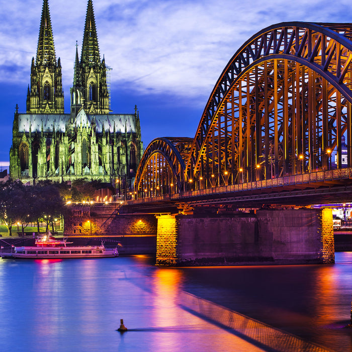 Hohenzollernbrücke bei Nacht, Glasbild Quadratisch