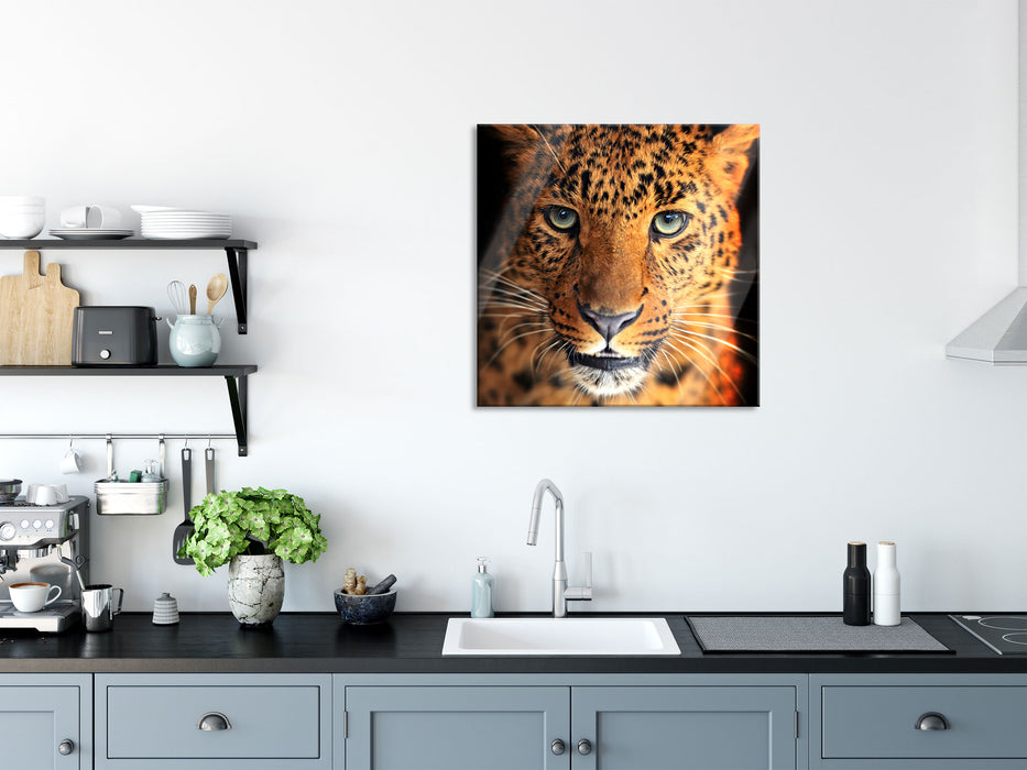 Stolzer Leopard, Glasbild Quadratisch