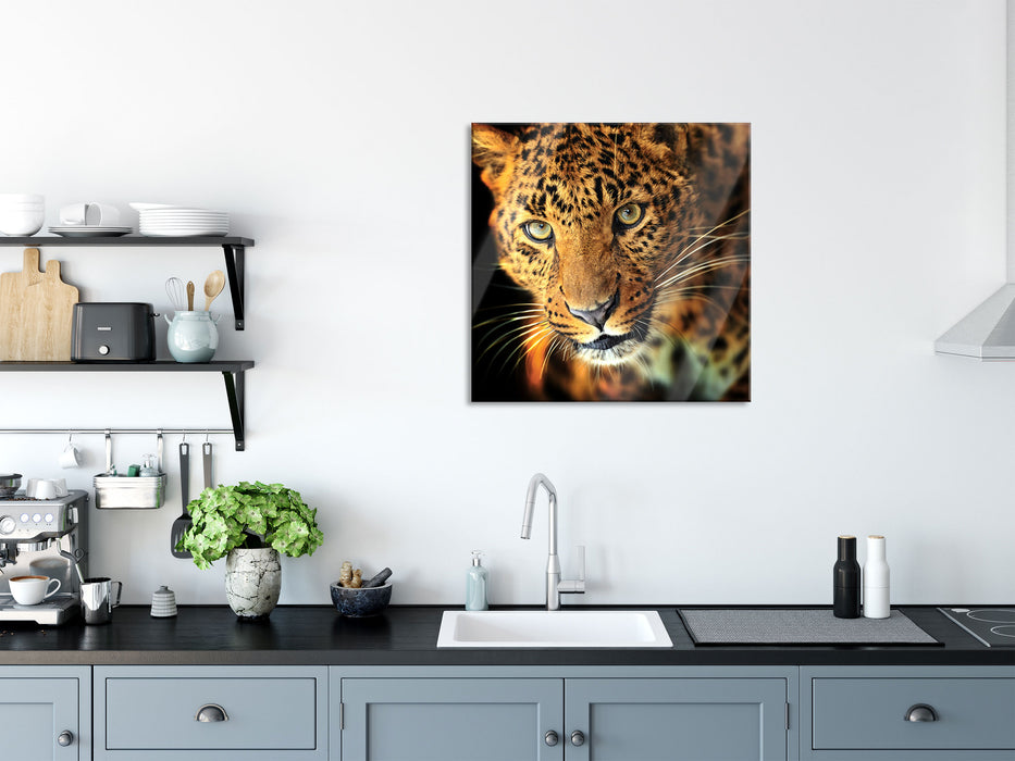 Anmutiger Leopard, Glasbild Quadratisch