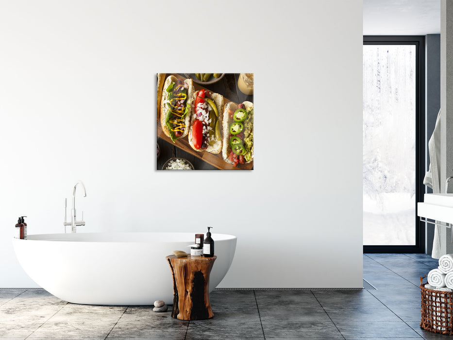 Amerikanische Hotdogs, Glasbild Quadratisch