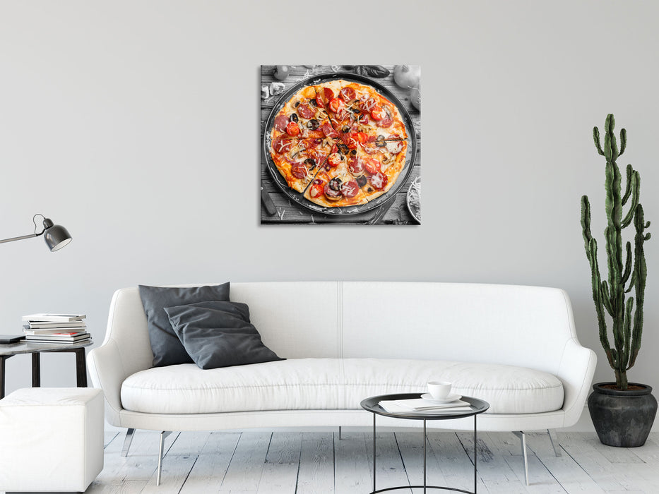 Pizza auf Pizzablech, Glasbild Quadratisch