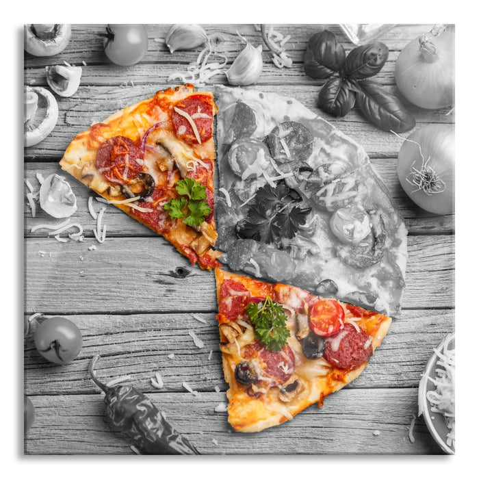 Pixxprint Pizza auf Holztisch, Glasbild Quadratisch