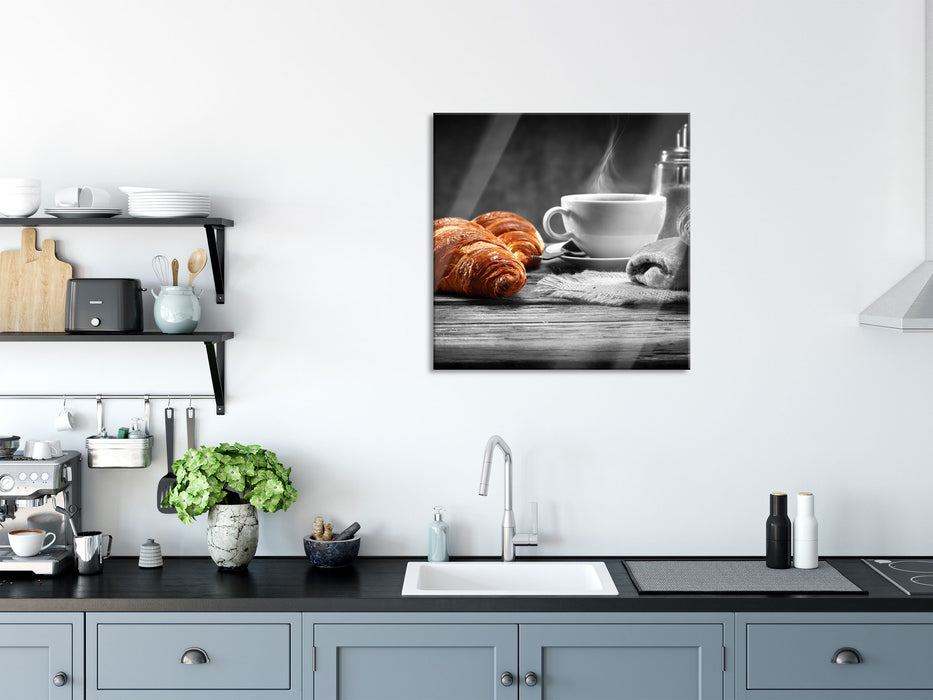 Croissants mit frischem Kaffee, Glasbild Quadratisch