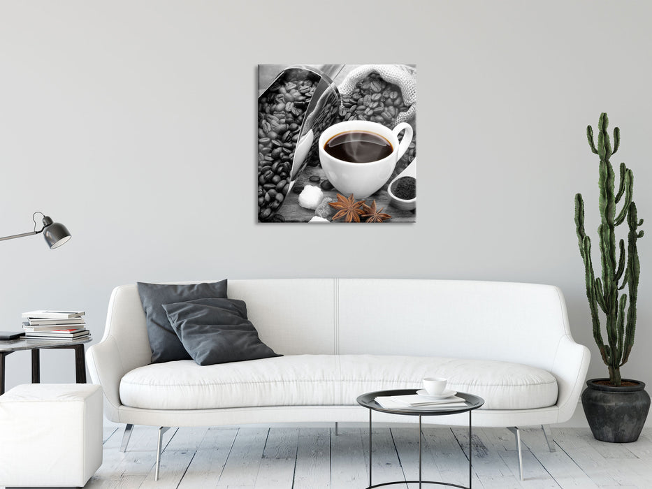 Kaffee neben Kaffeebohnen, Glasbild Quadratisch