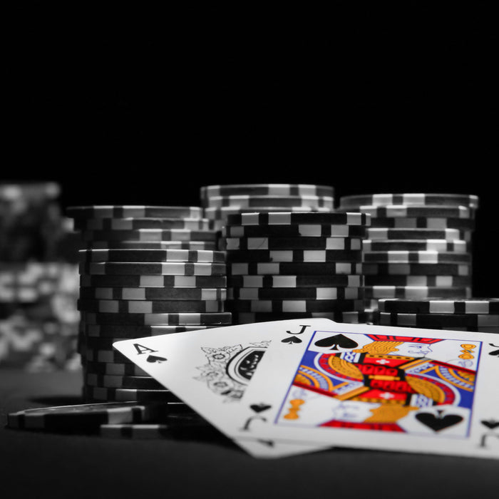 Pokerchips und Karten, Glasbild Quadratisch