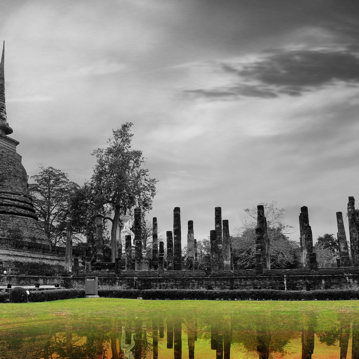 atemberaubender Buddha Tempel, Glasbild Quadratisch