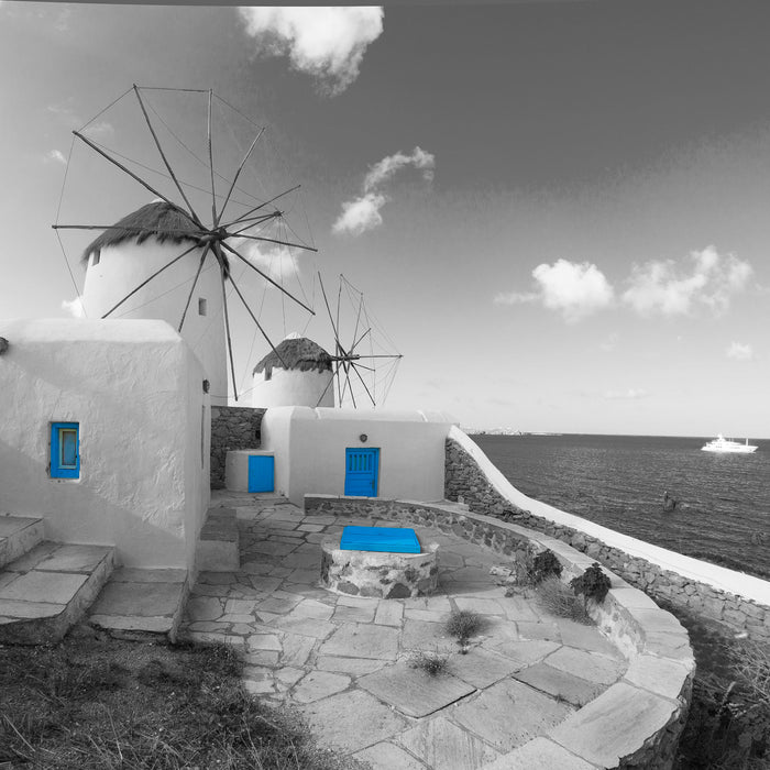 Windmühlen im Mittelmeer, Glasbild Quadratisch